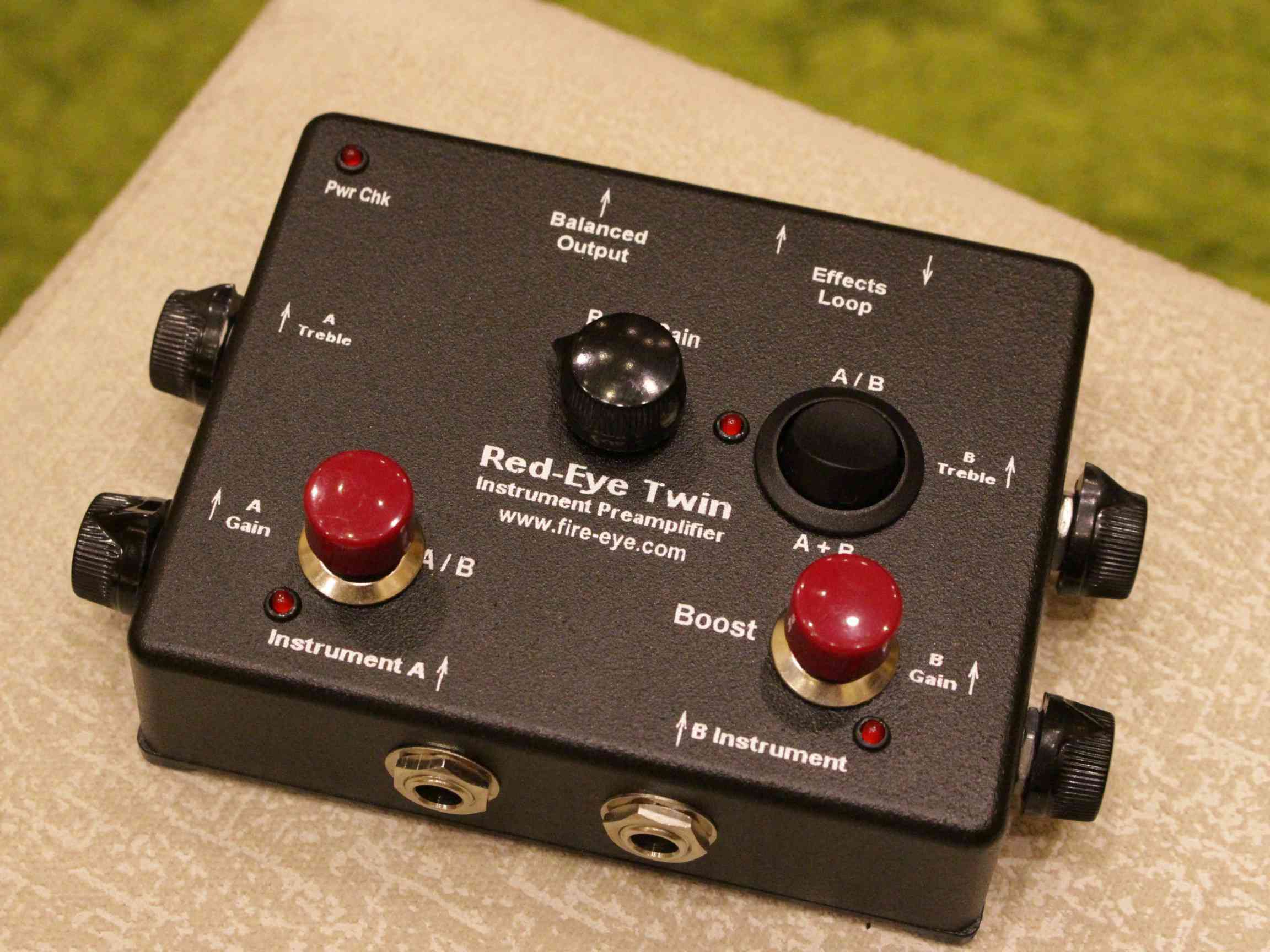 美國手工Fire Eye – Red Eye Twin 吉他前級– 吉他好朋友