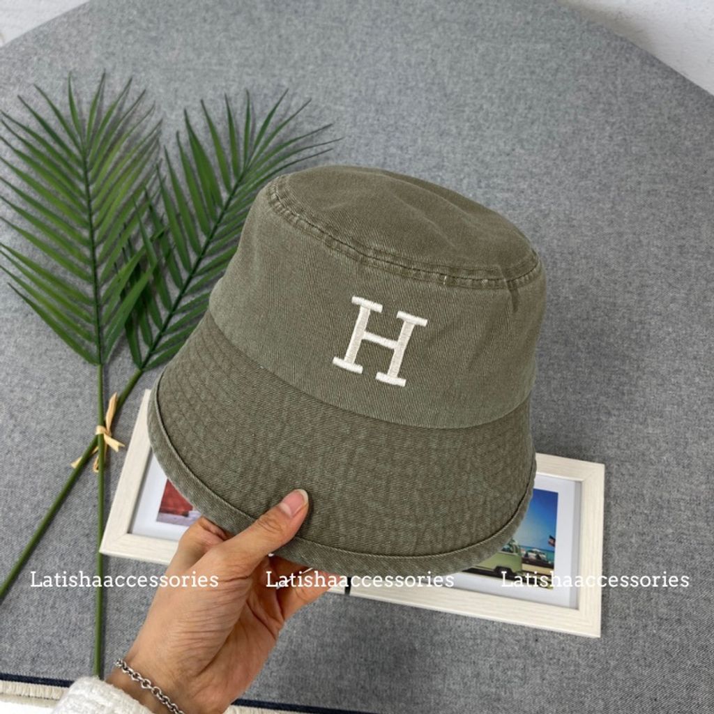 tw-11134207-23010-8a54w8fcuxmv57