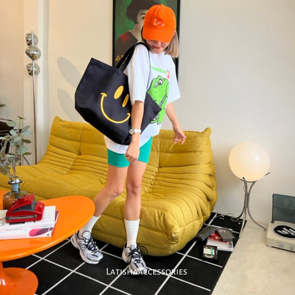 Latishaaccessories - 1