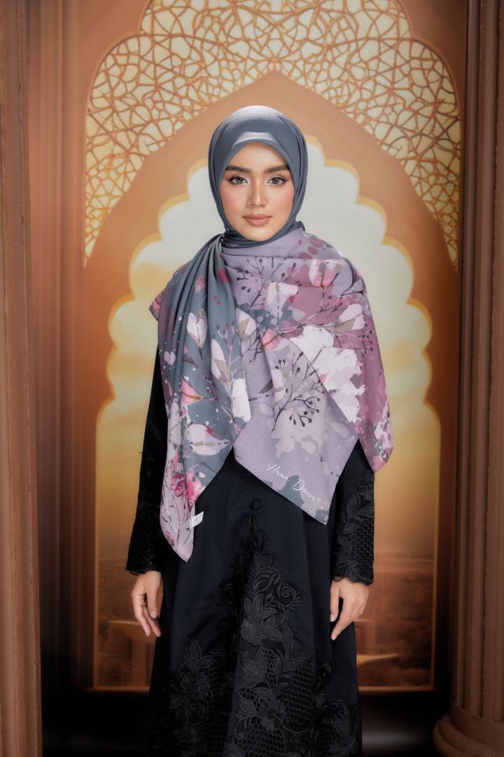 lateefa.jpg