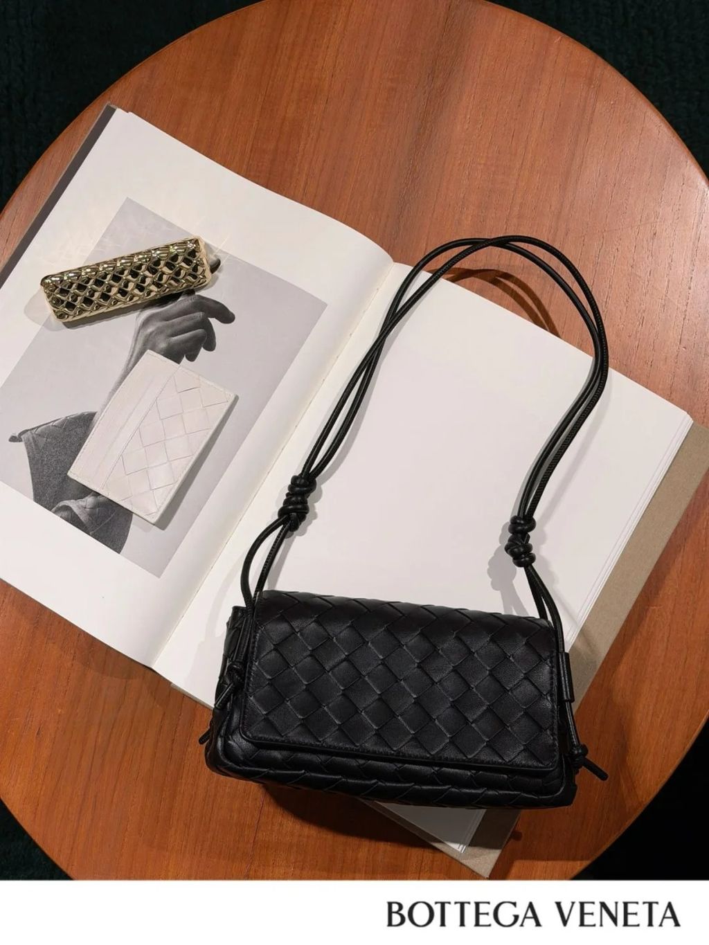 一包背出两种快乐｜BV Notturno太会了_1_BV 上海前滩太古里 Monica_来自小红书网页版