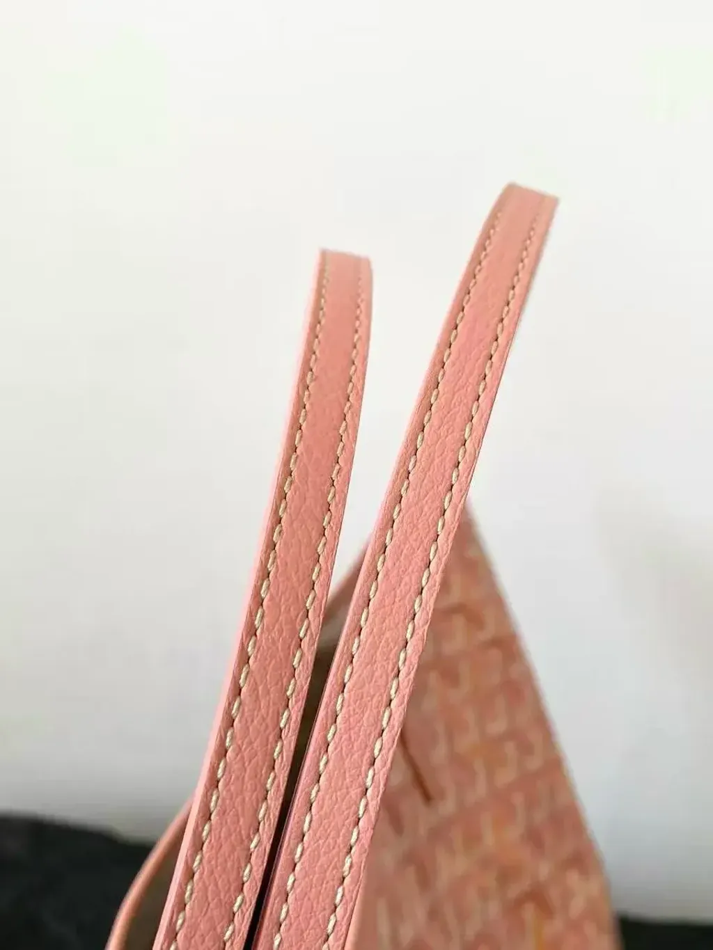 101854361