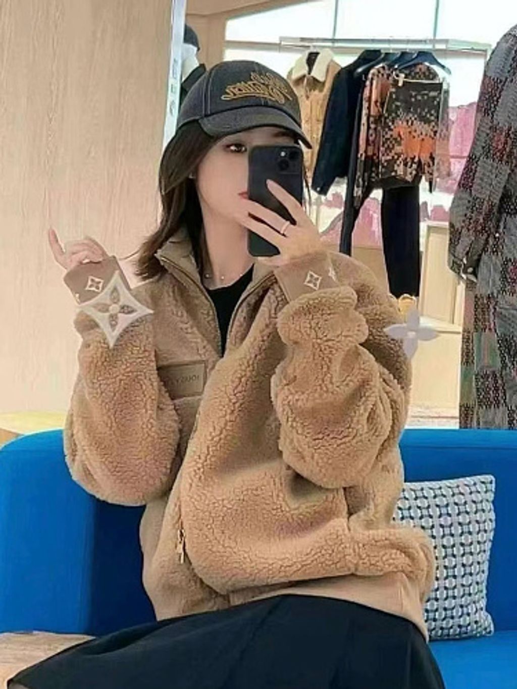 small(24)