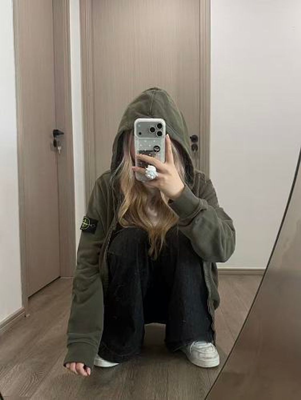 small(12)