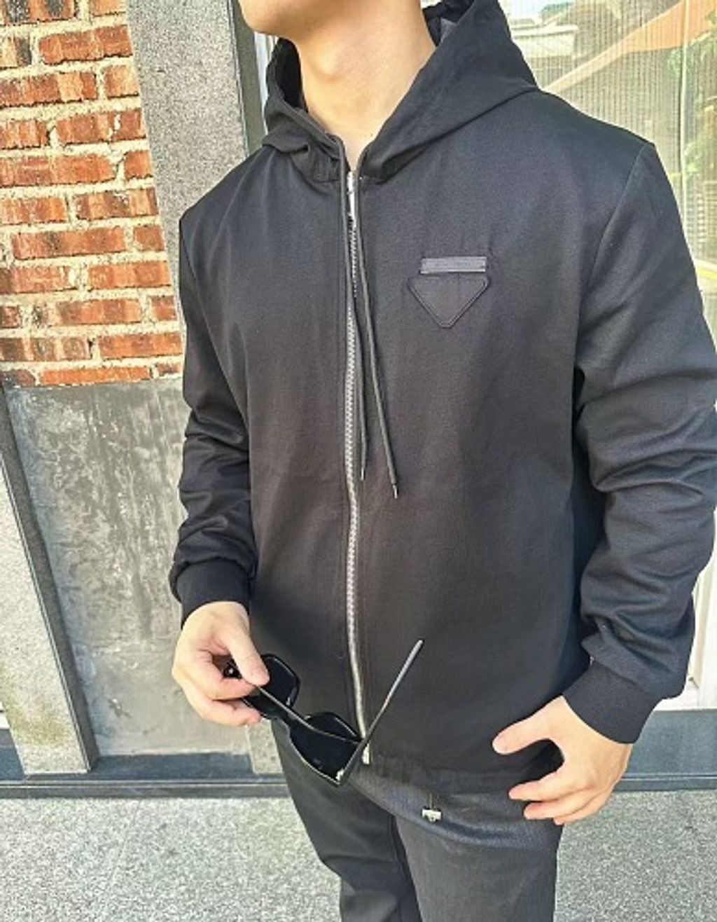 small(11)