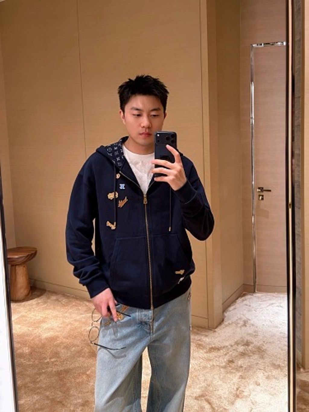 small(19)