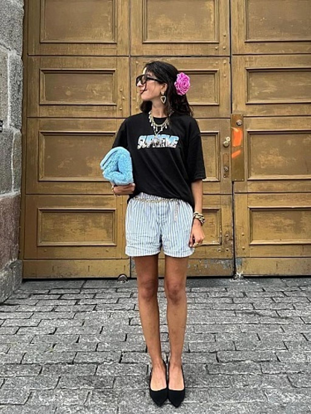 small(11)