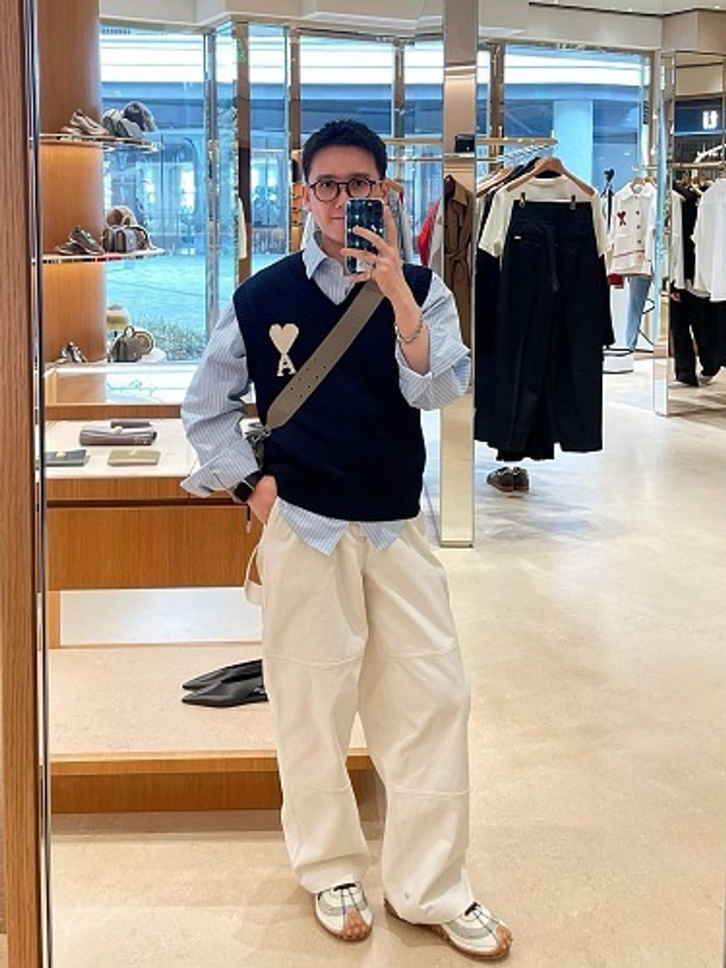 small(16)
