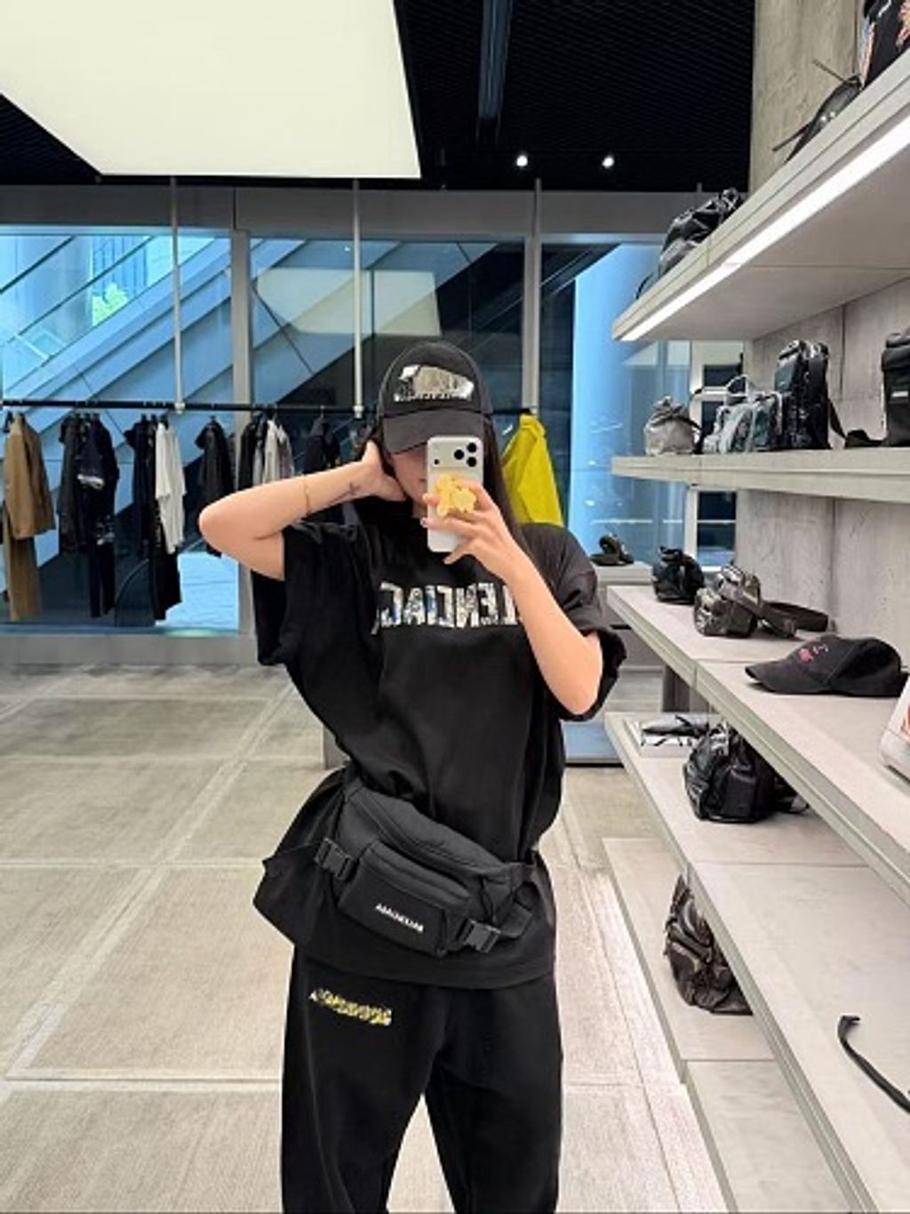 small(12)