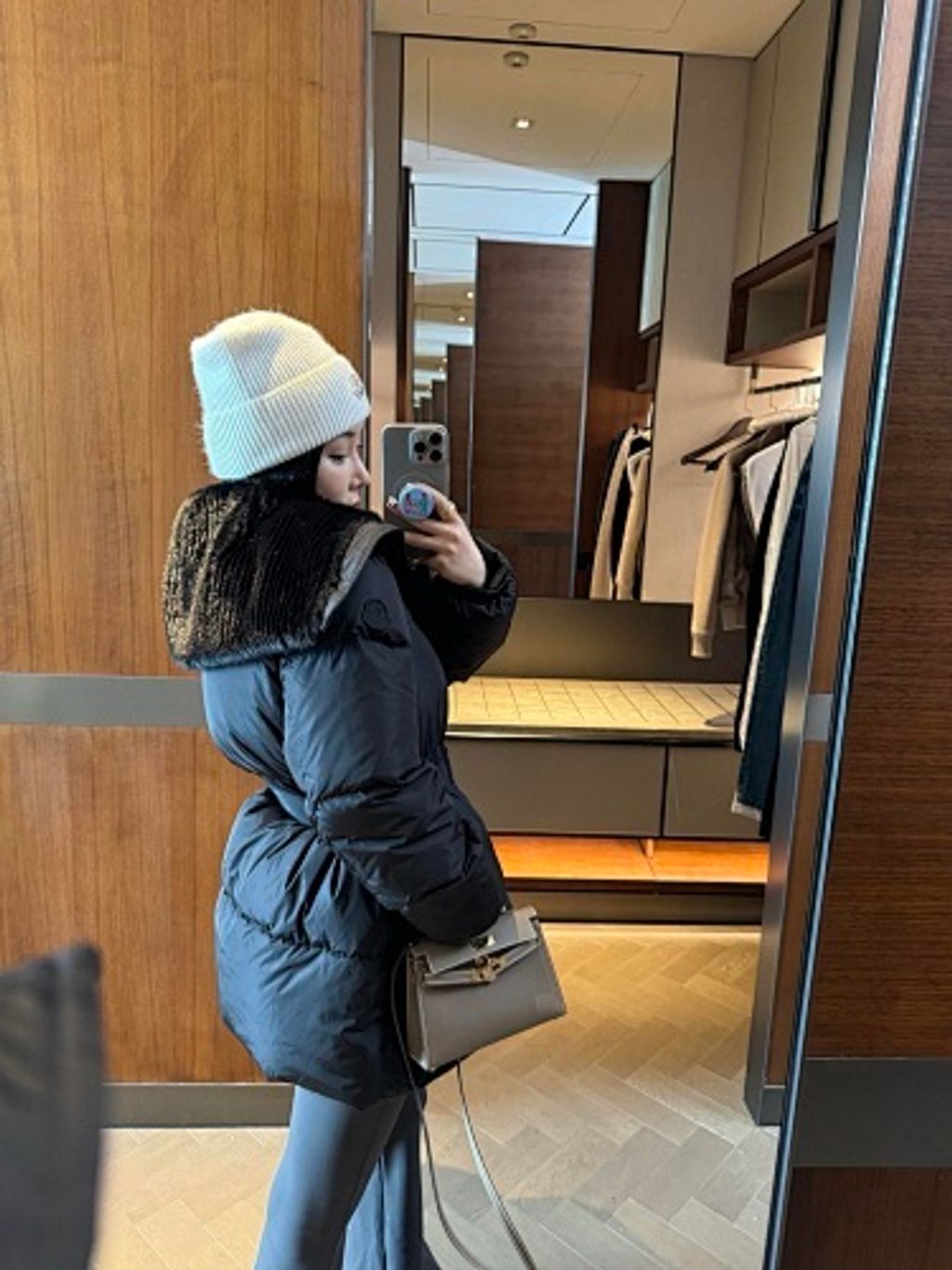 small(12)