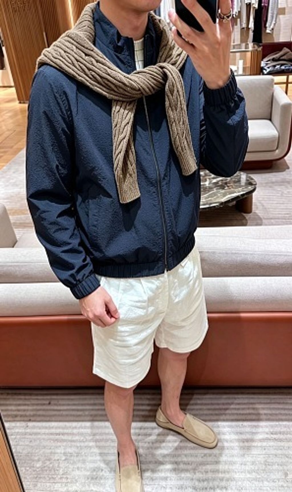 small(11)