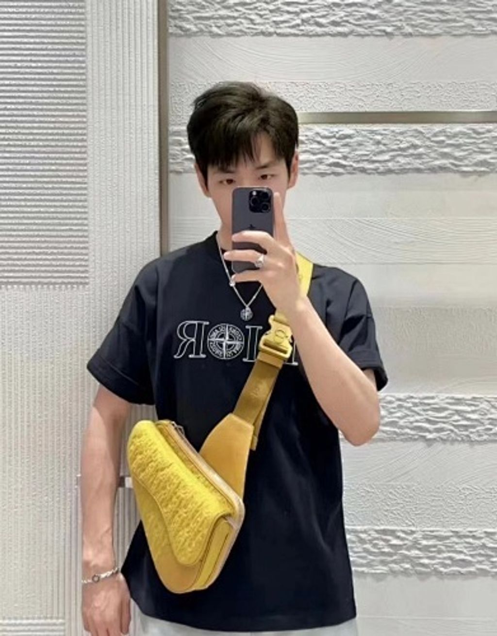 small(16)