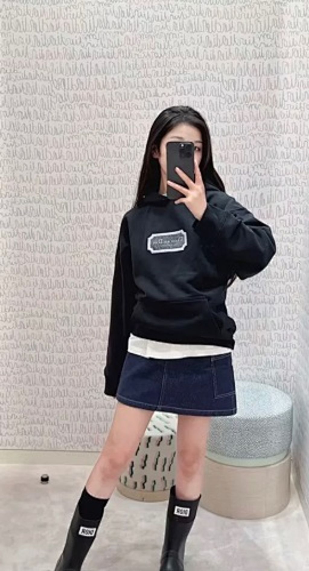 small(12)