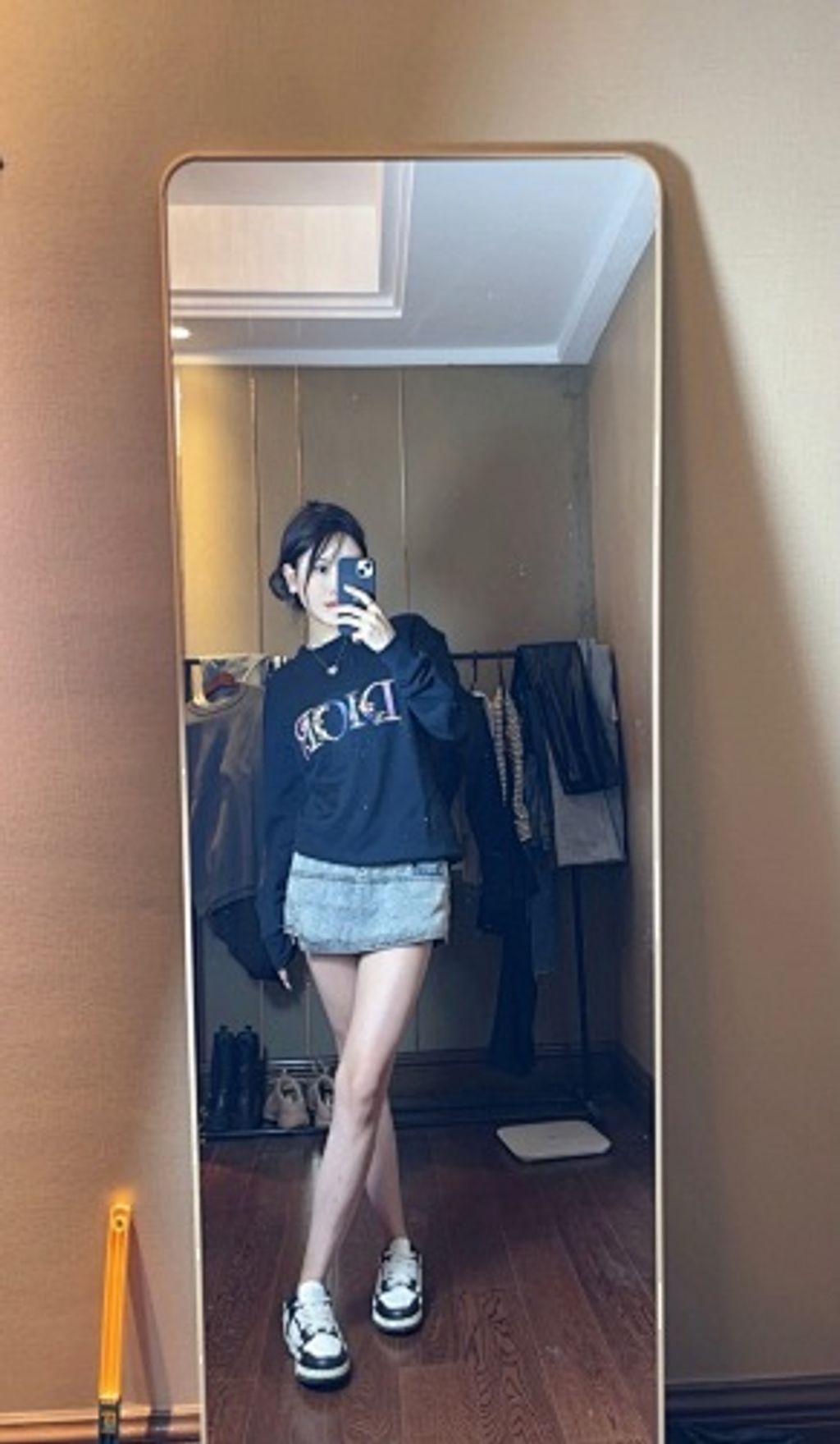 small(13)