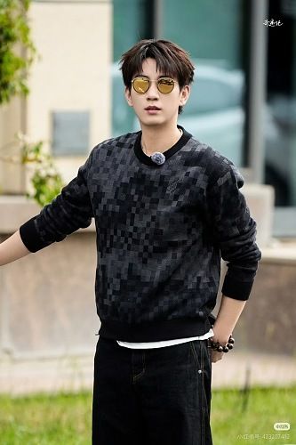 small(11)