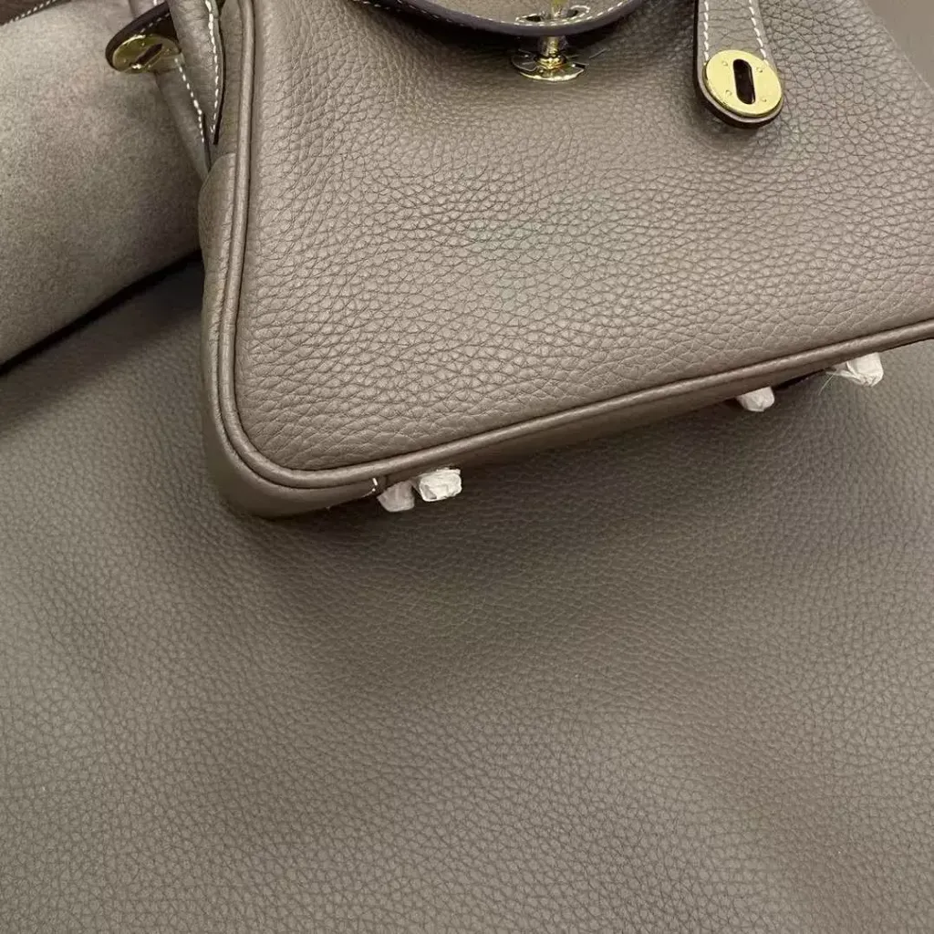 63300202