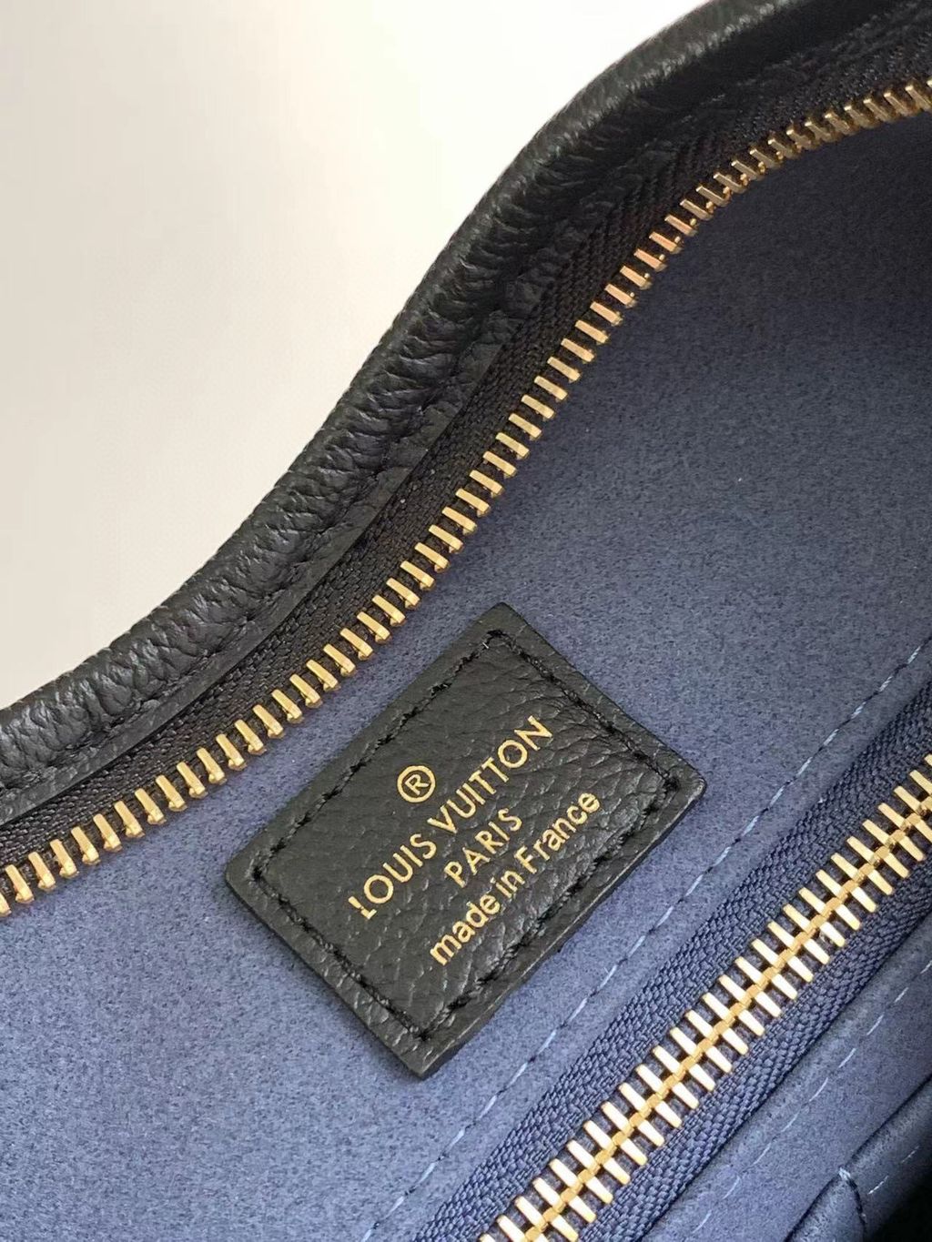 62022337