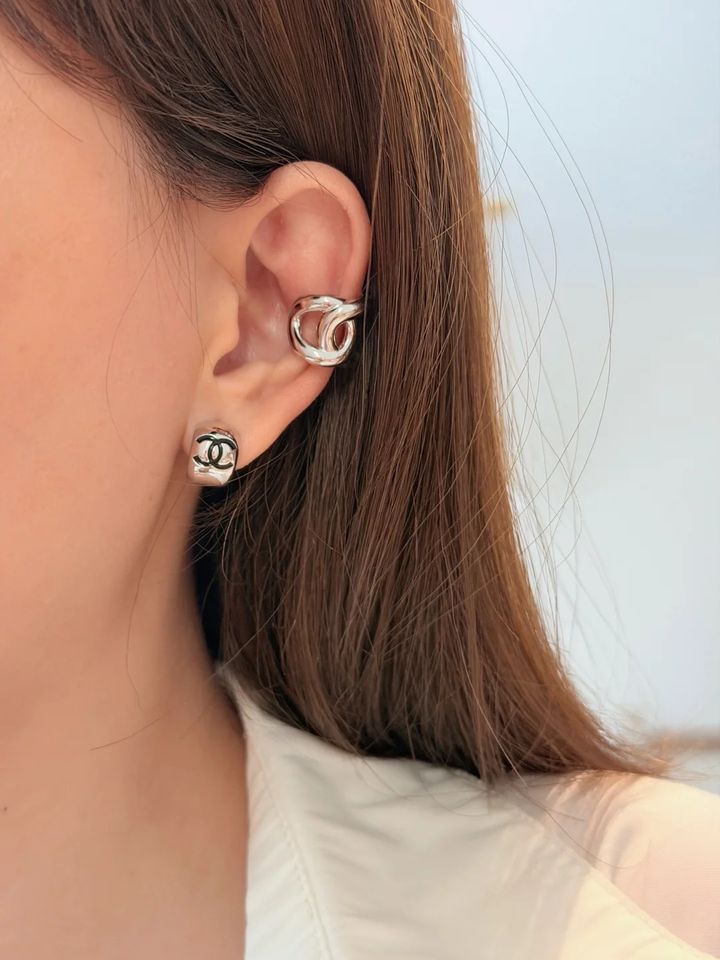 chanel26耳骨夹✨简单精致，怎么搭都高级_5_望禧Wishy奢品_來自小紅書網頁版