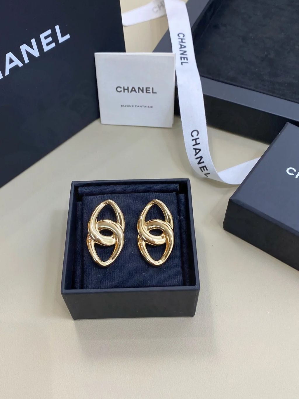 金银双色可选✨Chanel法式简约耳钉💫_3_朵朵微奢品_來自小紅書網頁版