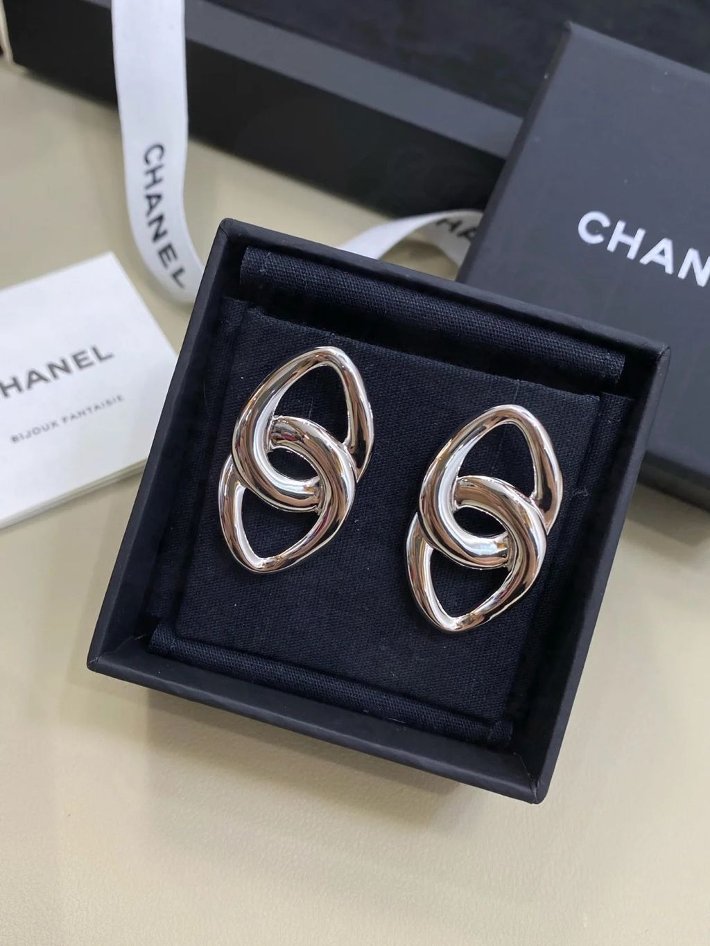 金银双色可选✨Chanel法式简约耳钉💫_8_朵朵微奢品_來自小紅書網頁版