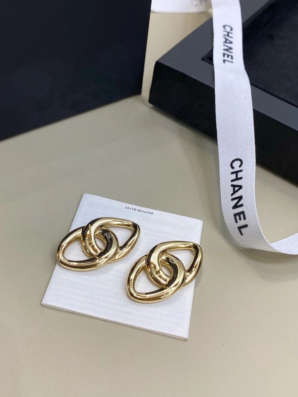 金银双色可选✨Chanel法式简约耳钉💫_5_朵朵微奢品_來自小紅書網頁版
