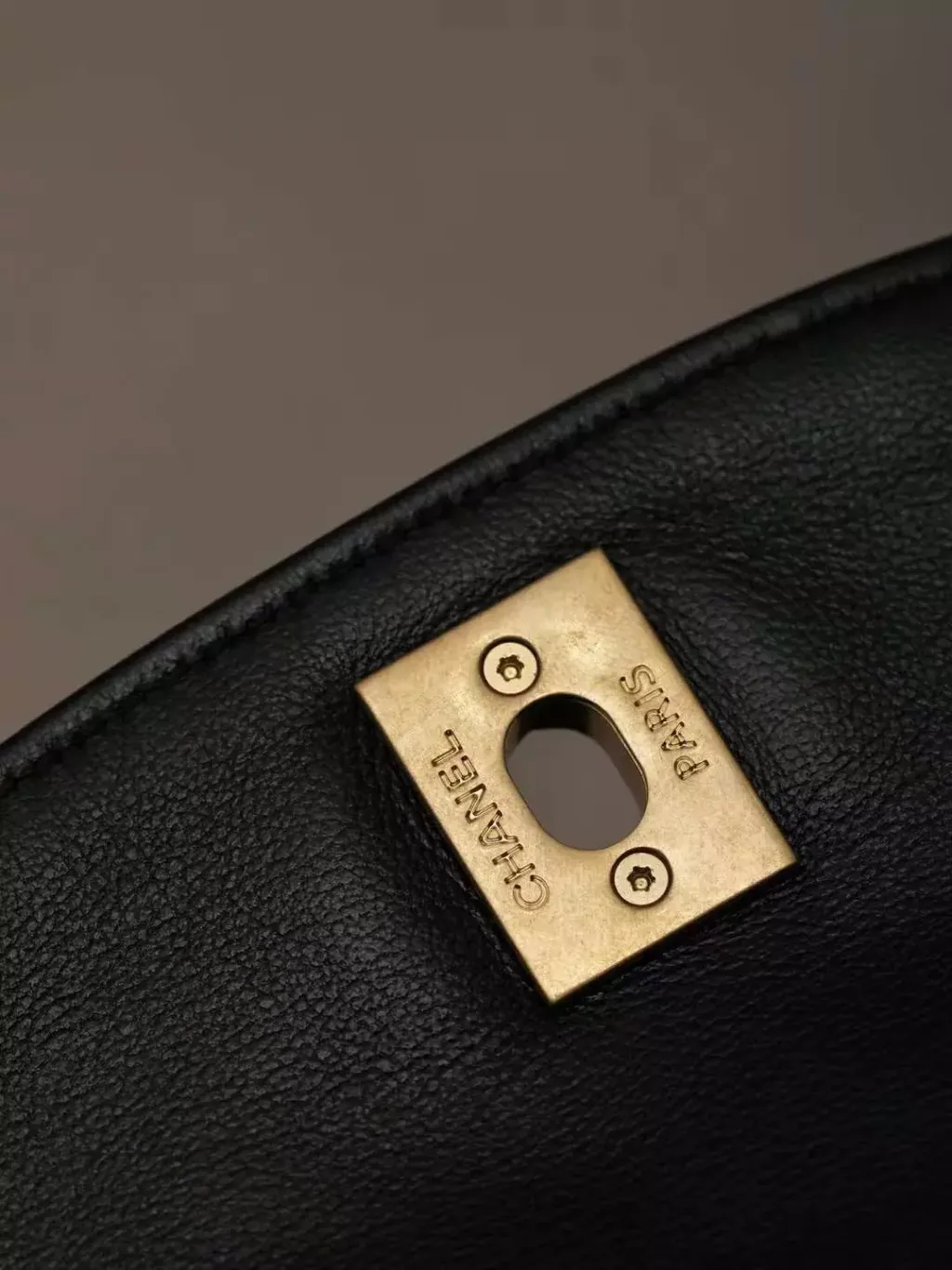 CHANEL 24P HOBO 復古嬉皮包 黑色 小號 現貨 24H 寄出 4