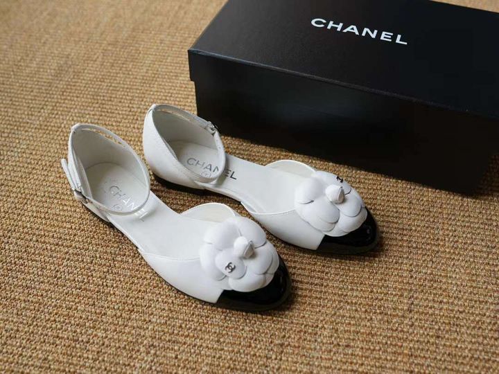 CHANEL 24P 山茶花涼鞋