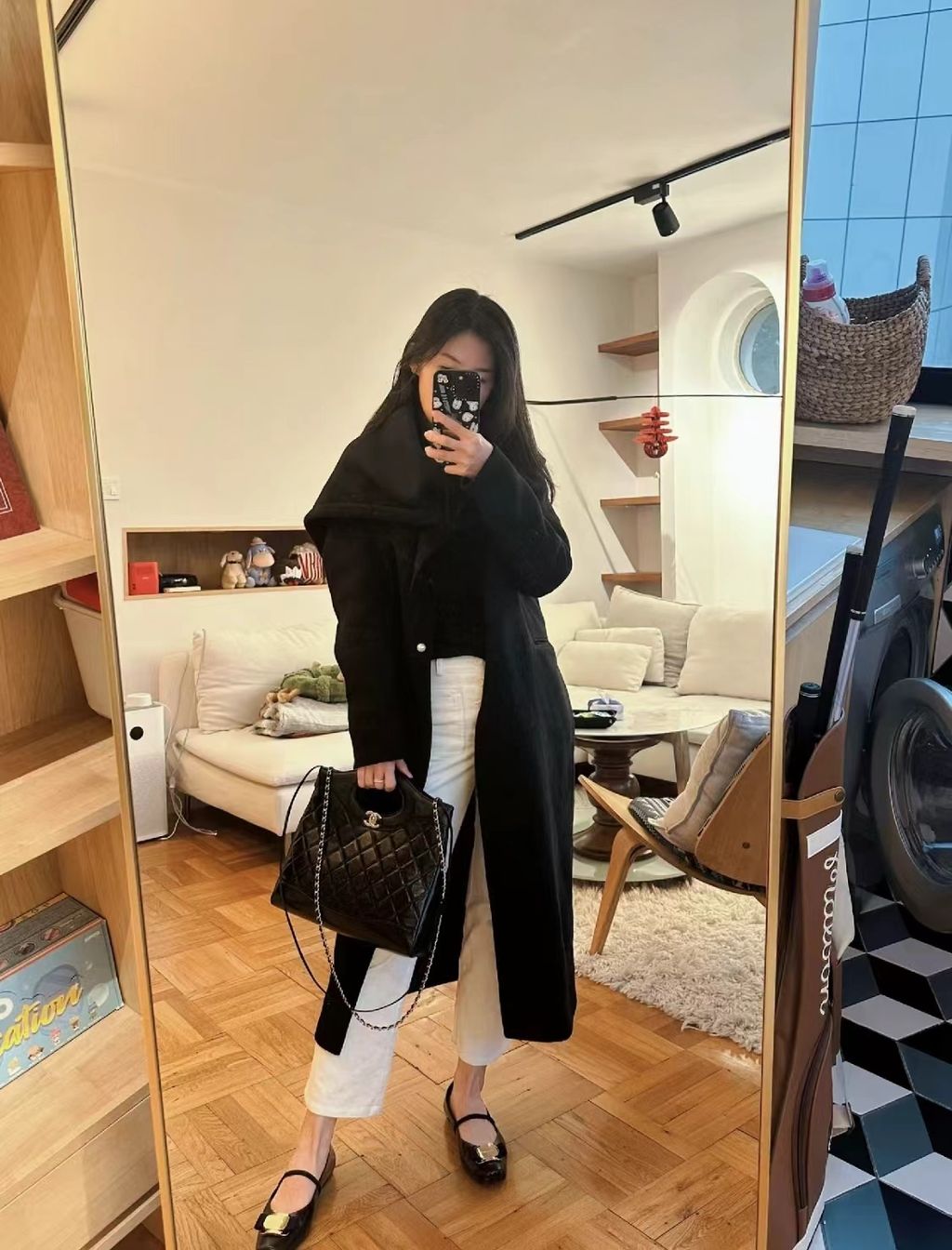 CHANEL 31 BAG 豎版小號 油蠟羊皮經典側背包 12