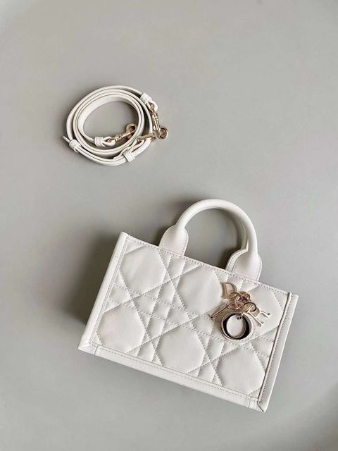 DIOR BOOK TOTE MINI 背帶托特包 奶白色 1