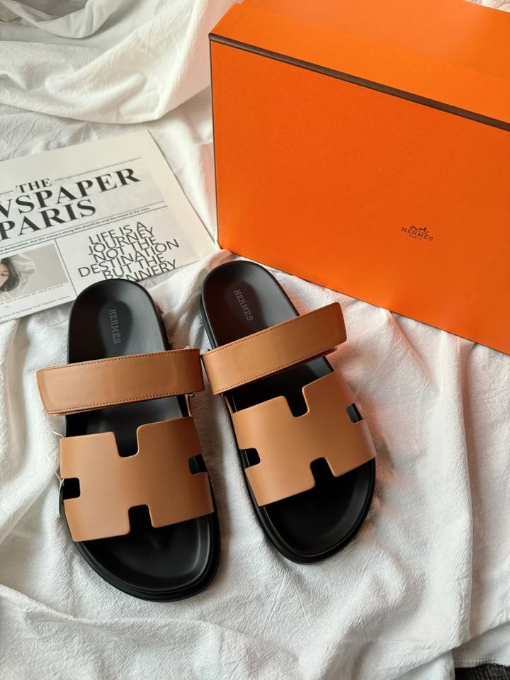 HERMES CHYPER 二舅拖鞋 牛皮全棕色