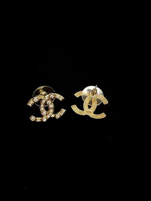 CHANEL 24S 金色雙C水鑽耳環