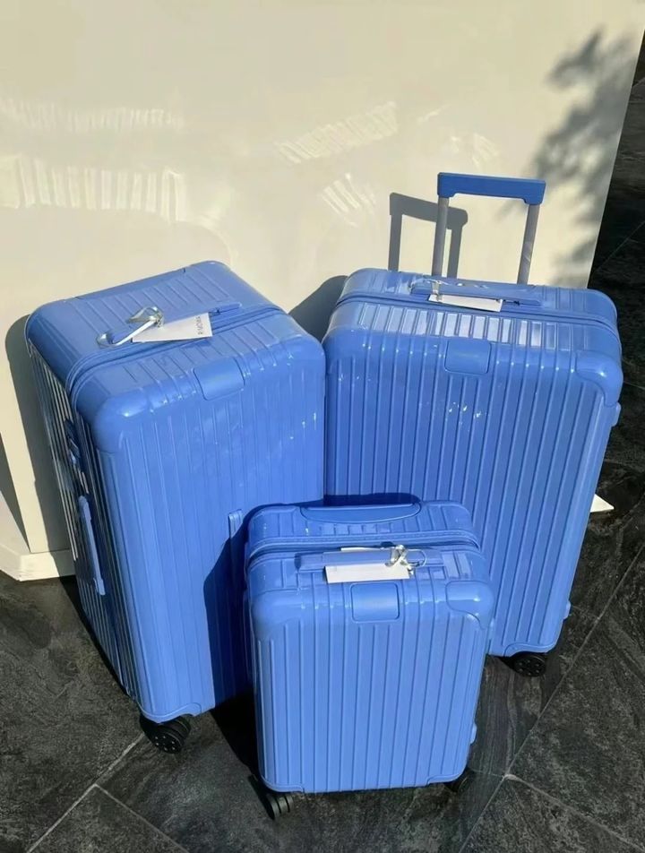 Rimowa 限定色海洋蓝_1_青岛海信Rimowa-Jasmine_来自小红书网页版