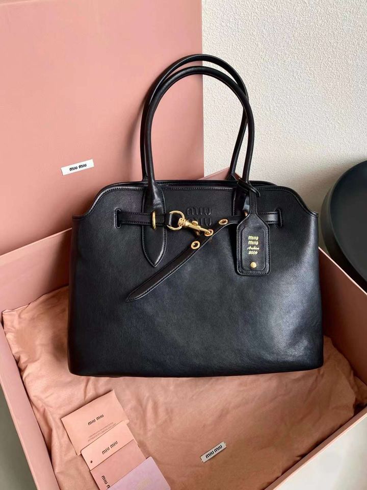 MIU. MIU AVENTURE 公文手提包 黑色 
