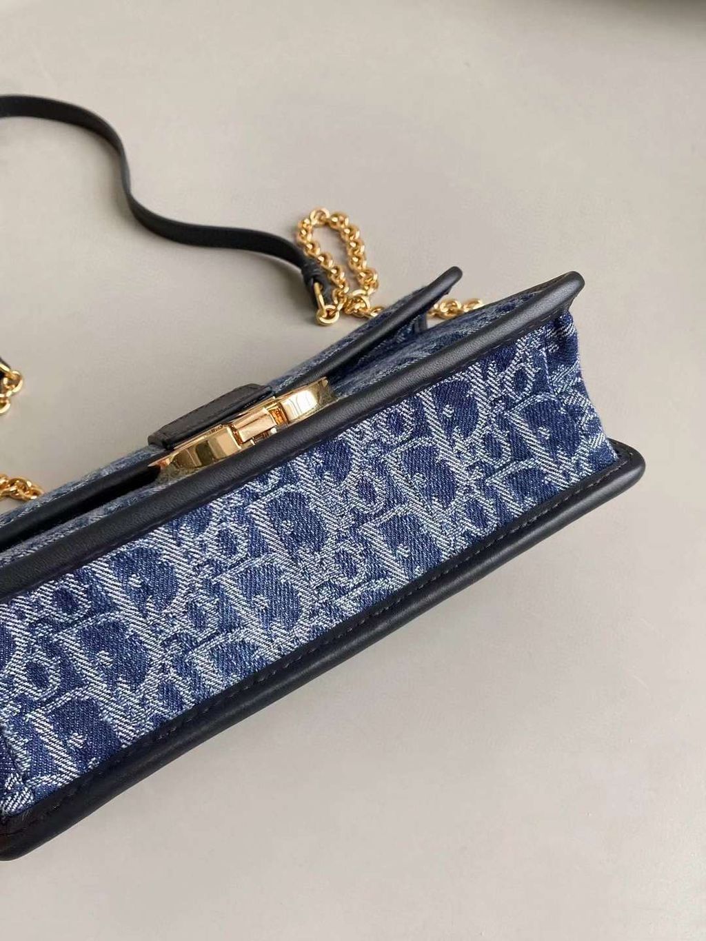  DIOR 30 MONTAIGNE CD 蒙田包 鏈條款 小號 最新牛仔藍4
