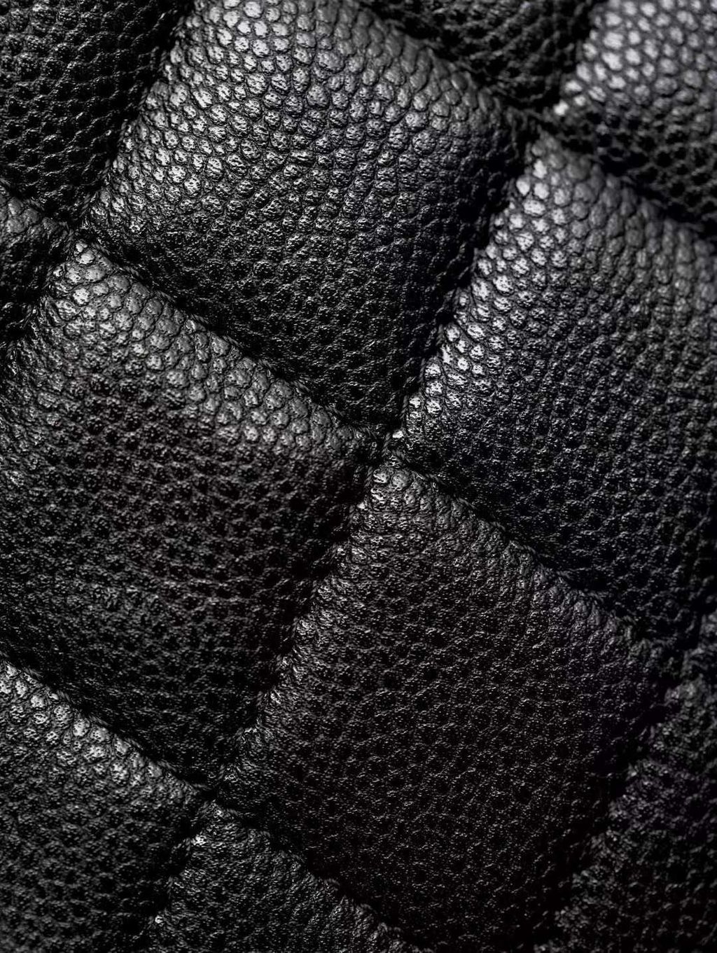 CHANEL 24S 貝殼包 7