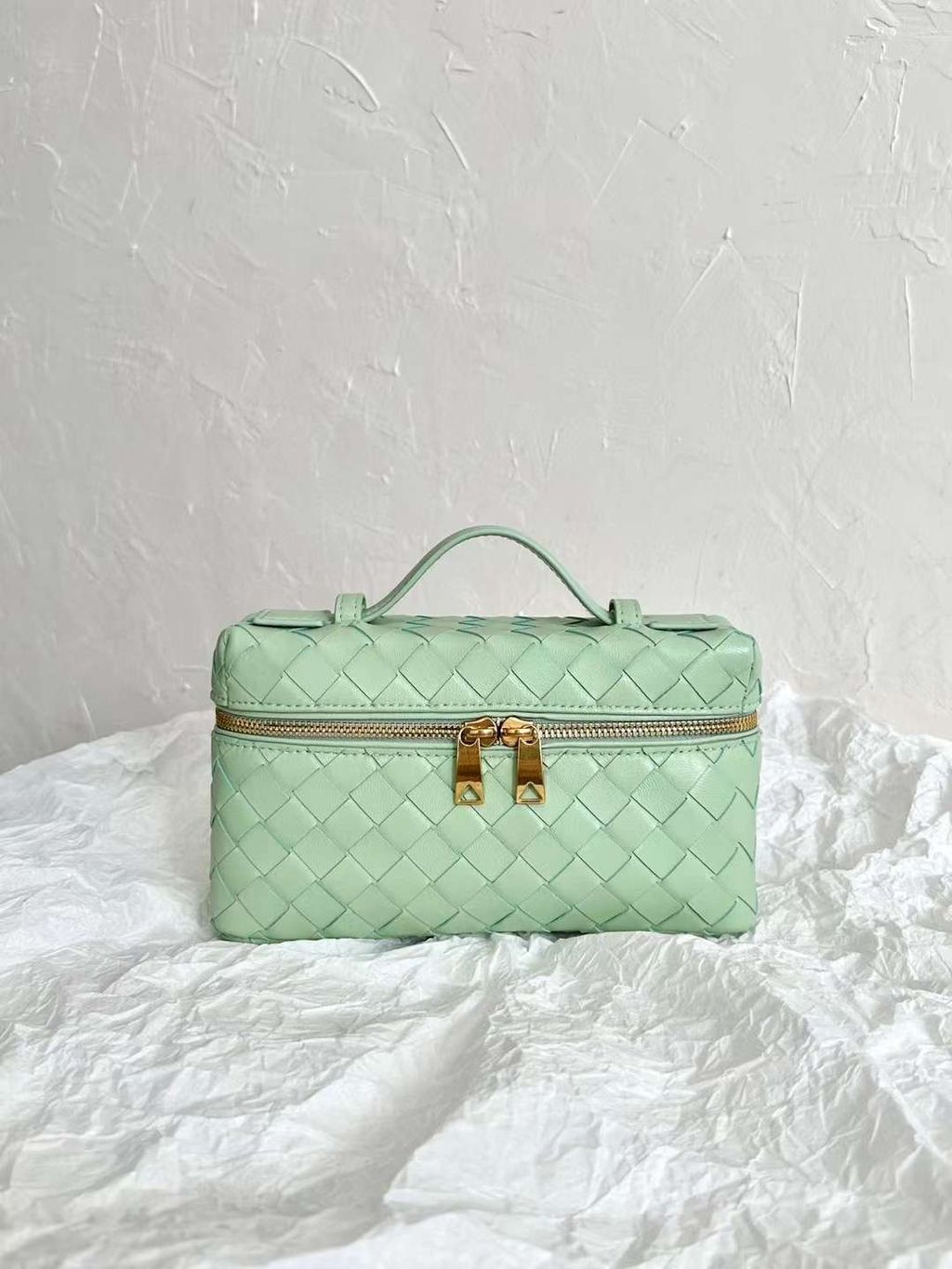 BV VANITY 編織化妝盒包ˇ