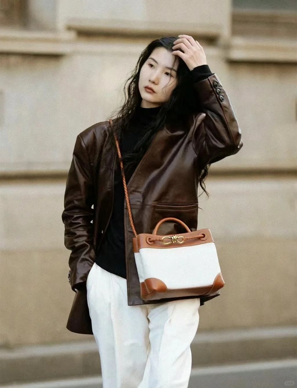 BV帆布牛皮ANDIAMO_2_BV柜姐小宣王府中环_来自小红书网页版