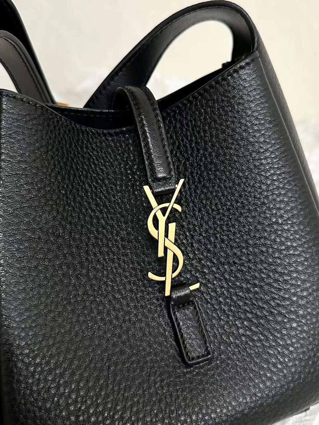 YSL LE5A7 MINI HOBO 肩背包:手提包 ㄅ