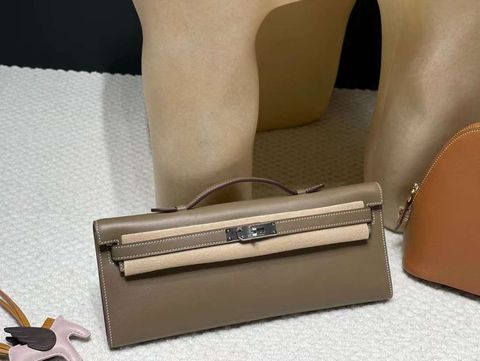 HERMES KELLY CUT SWIFT皮 18大象灰 手拿包