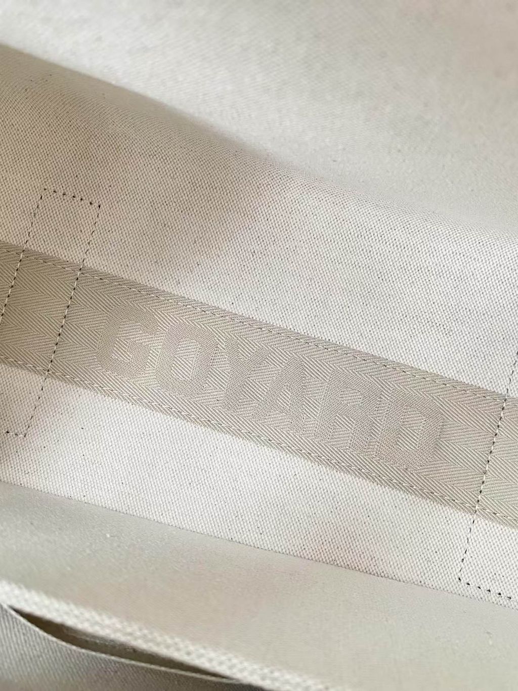 5f3d0fa00d817edbf217652bb113b693