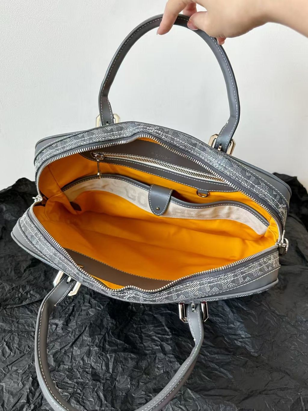 7c9cfaabf5cfe7e5b3d9862c89eb67b5