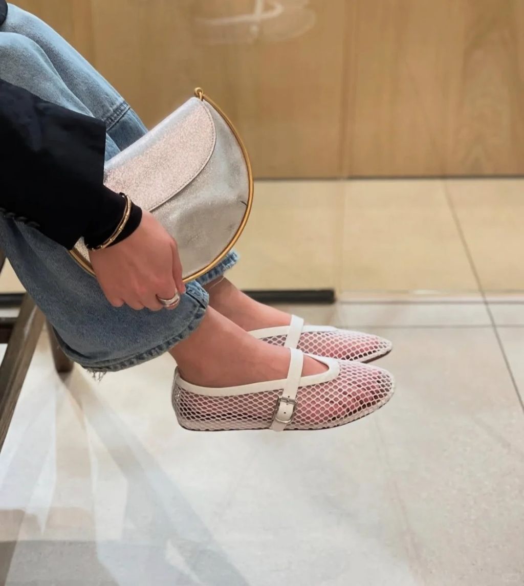 夏季百搭单鞋🩵风靡全球&明星同款的渔网鞋_6_Vina Collection维娜集_来自小红书网页版