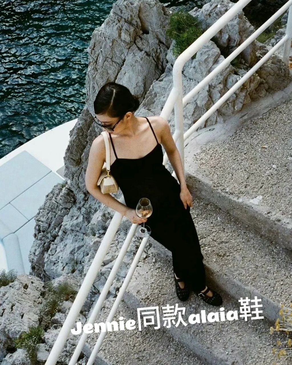 夏季百搭单鞋🩵风靡全球&明星同款的渔网鞋_2_Vina Collection维娜集_来自小红书网页版