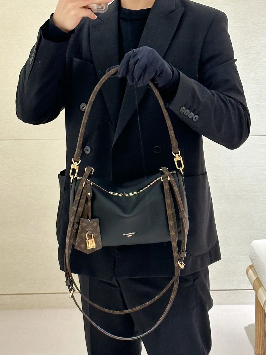 LV express小｜杀疯了💥直接戳中我的审美点_2_LV深圳罗湖Curry_来自小红书网页版