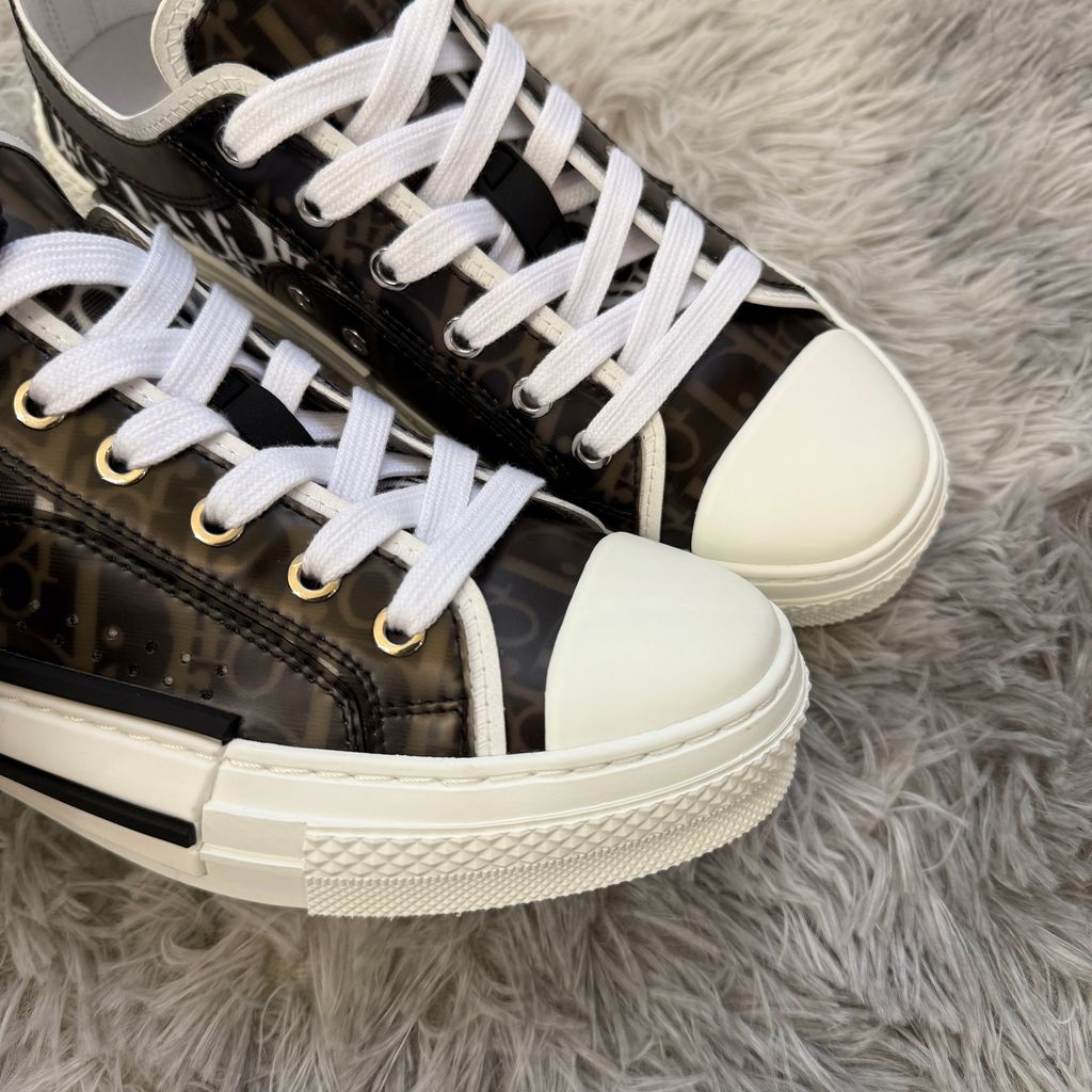 image_054A8829-9118-4791-BBB1-0B5B8E5A6A4B_1762826562