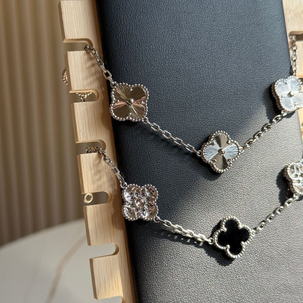 image_4B201B59-2179-48C1-84F5-0380C6320314_1765079937