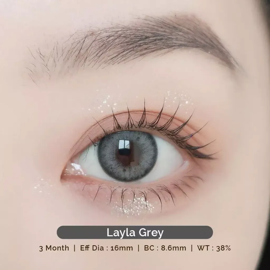 Layla-Grey-eye_2000x.jpg