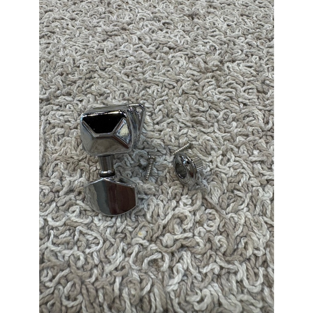 tw-11134207-820l6-ml7urcth5xxg22