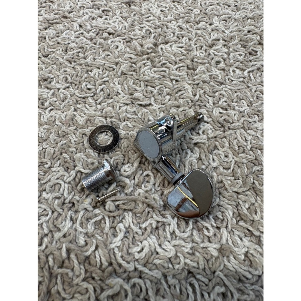 tw-11134207-820li-ml7u3e4cr3t0d7