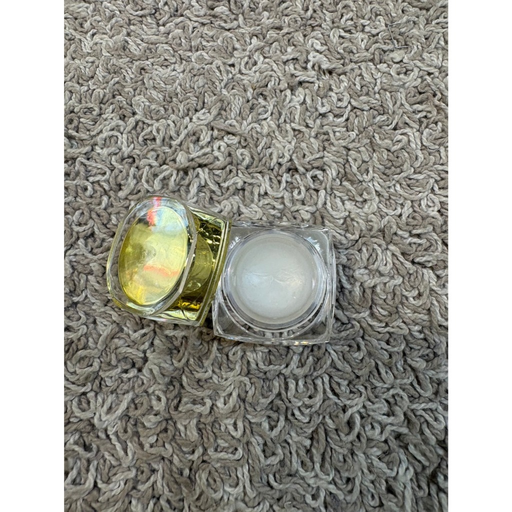 tw-11134207-820lf-mmmux1ohgd8l58